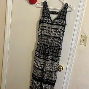 Light wear black and white romper